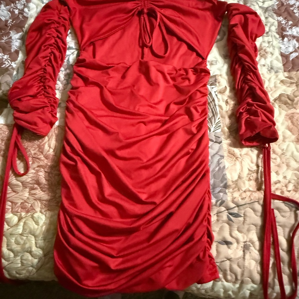 Fashion Nova Red Ruched Long-Sleeve Bodycon Dress